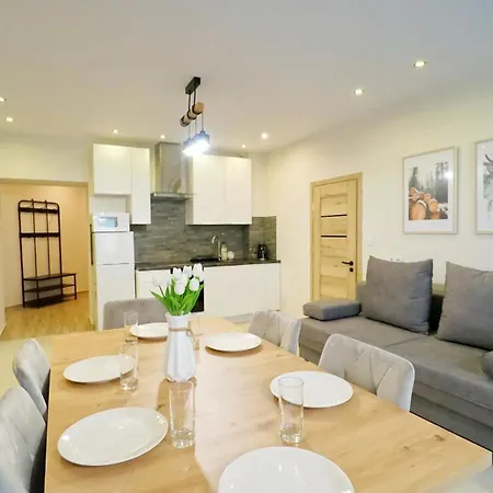 Everysky - Karkonoska 30 Appartement