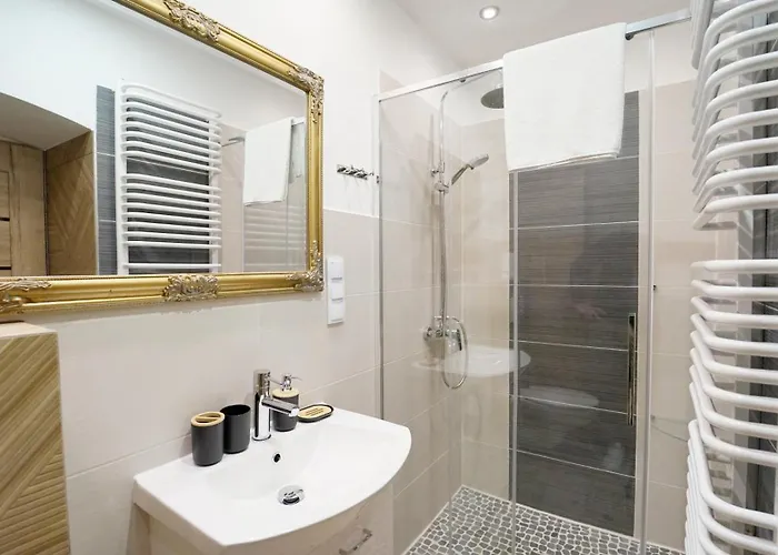 Everysky - Karkonoska 30 *